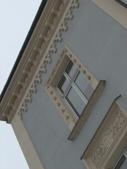 výzdoba v novogotickém stylu Panská 19 Ústí nad Labem